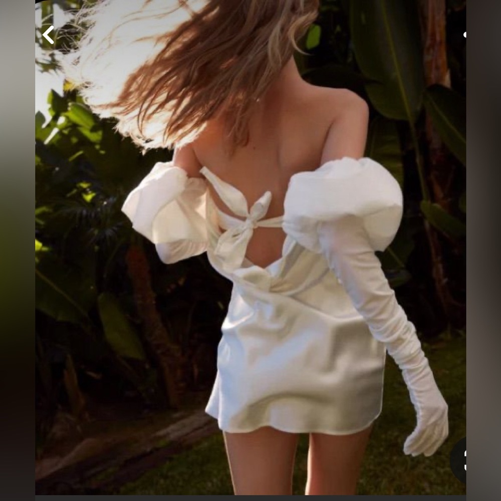 NWT for love and lemons bridal hazel mini dress size small.